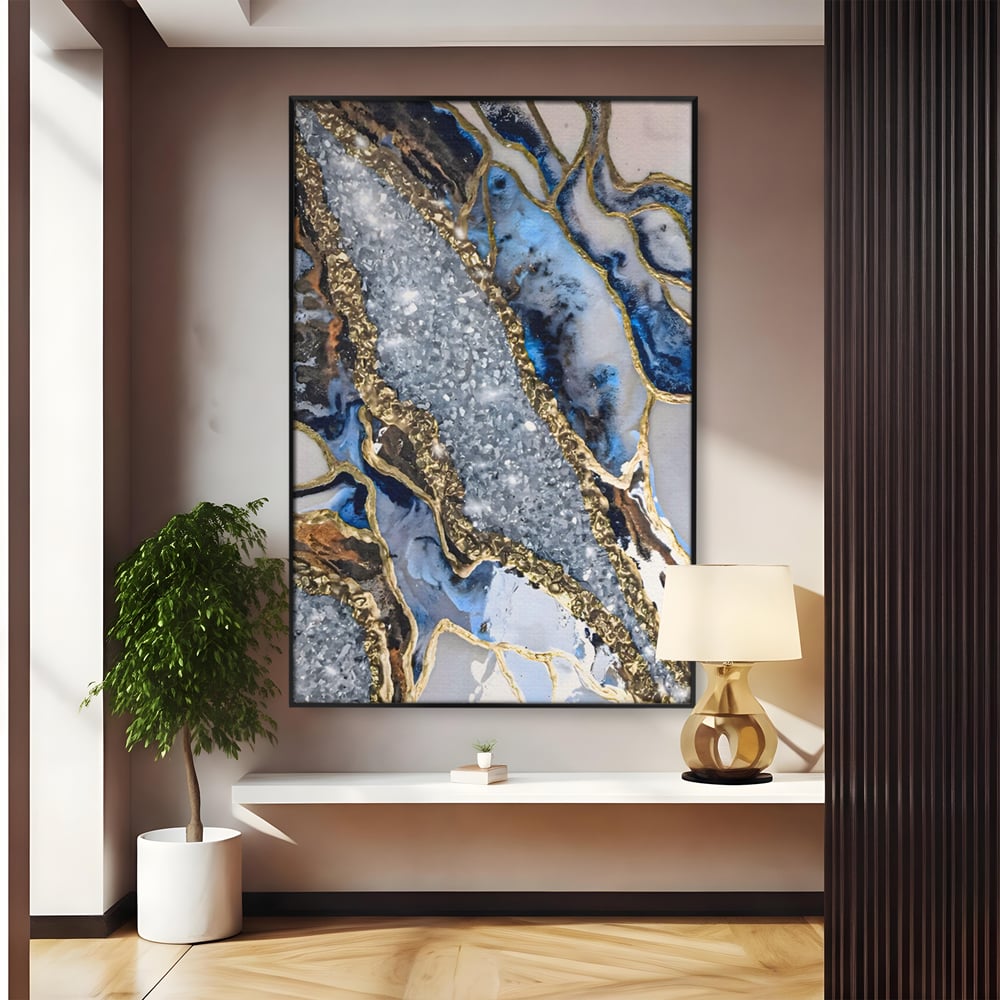 Tablou canvas cu pictura abstracta cu textura de marmura si detalii aurii, in rama de aluminiu negru